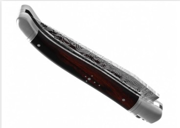 How many steps to make a Laguiole knife How many steps are required to manufacture a Laguiole knife?